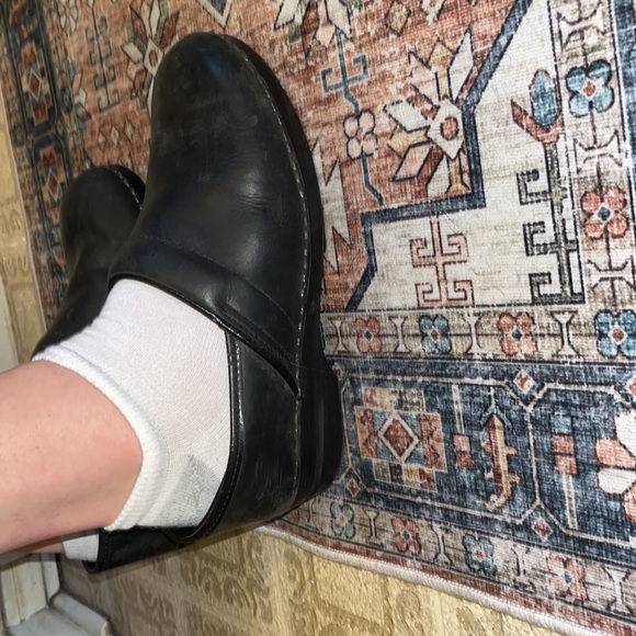 Black leather Dansko clogs - Picture 6 of 7